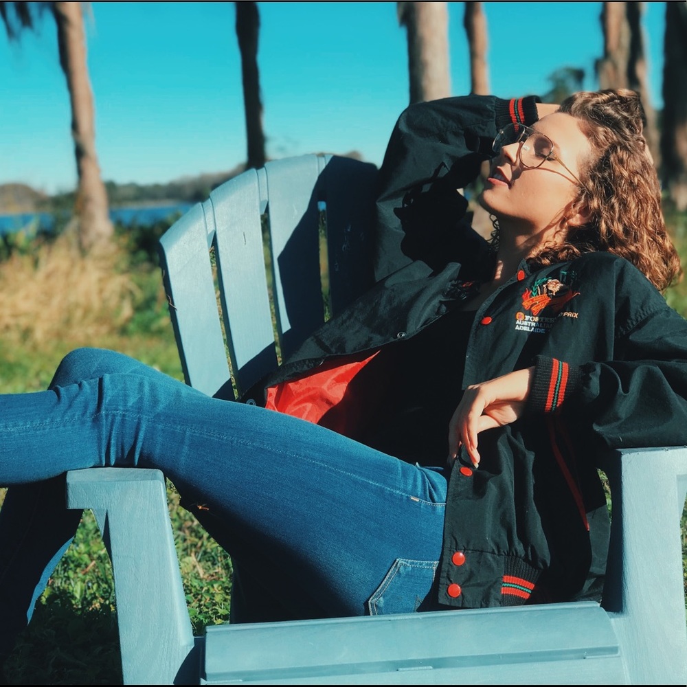 Meet your Posher, Kendall